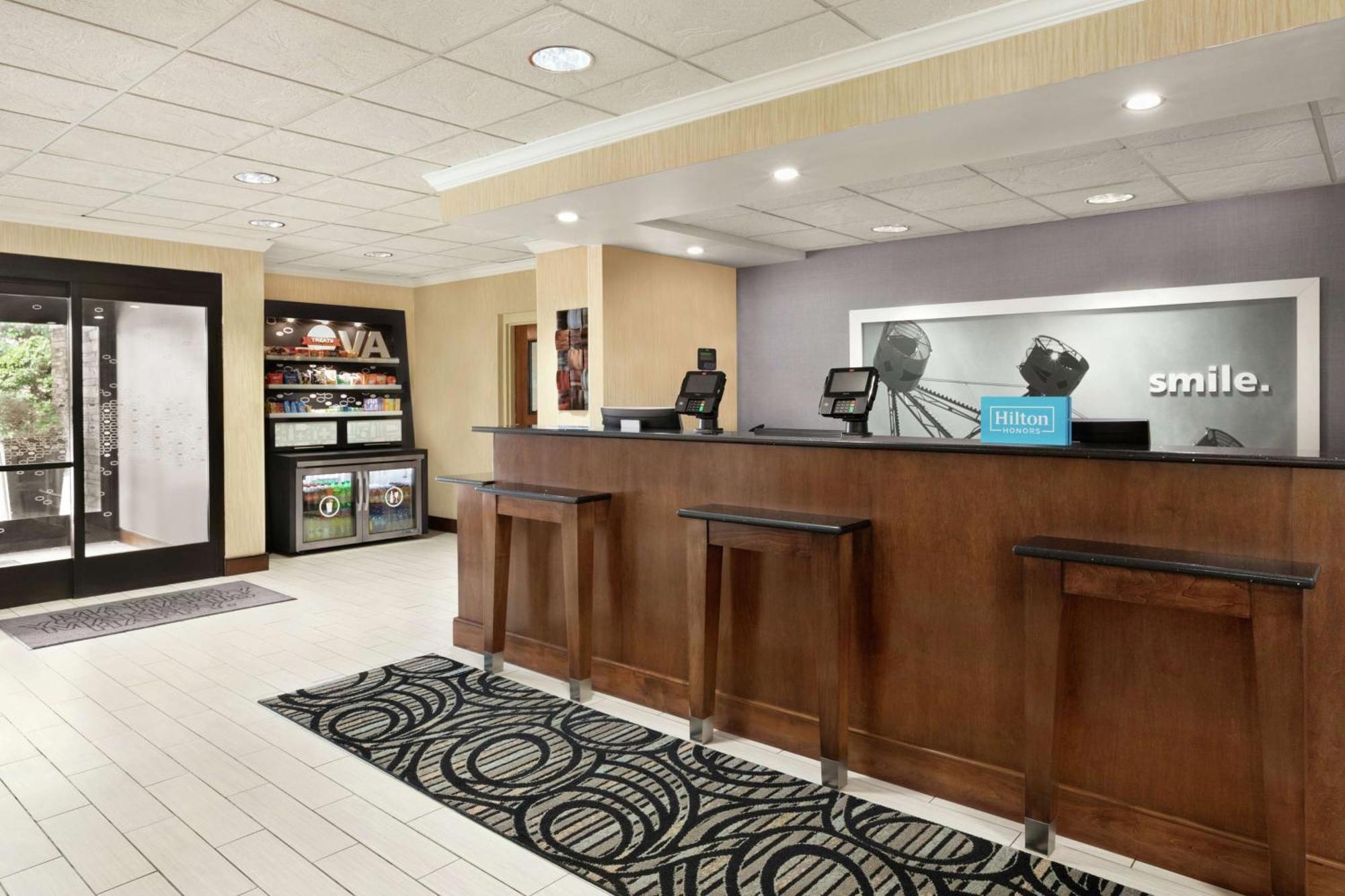 Hampton Inn Richmond/Ashland Exterior foto